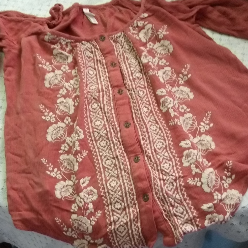 Ladies shirt